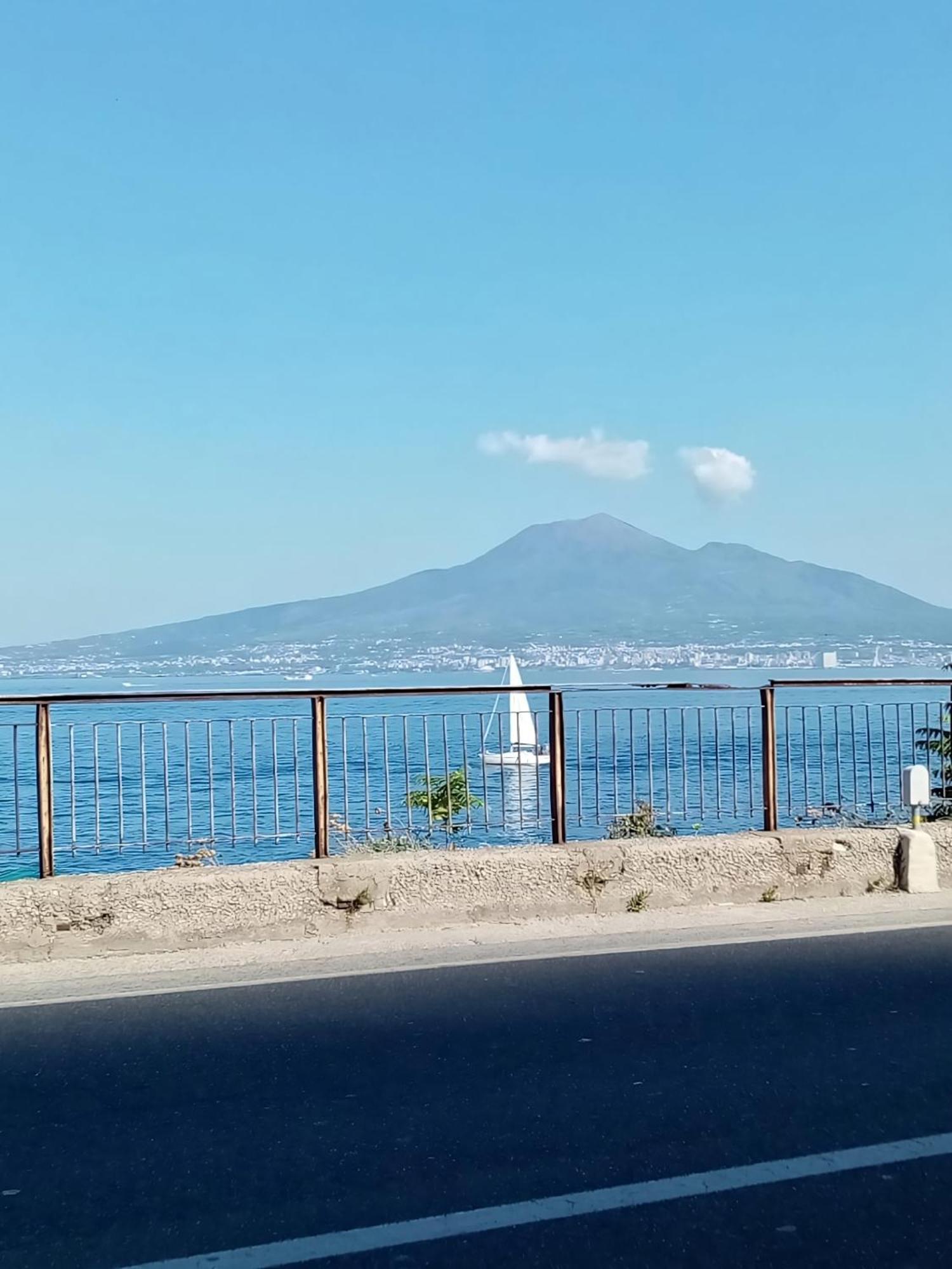 Casalulu Holiday Home - Lovely Apartment Sorrento Coast 维克艾库塞 外观 照片